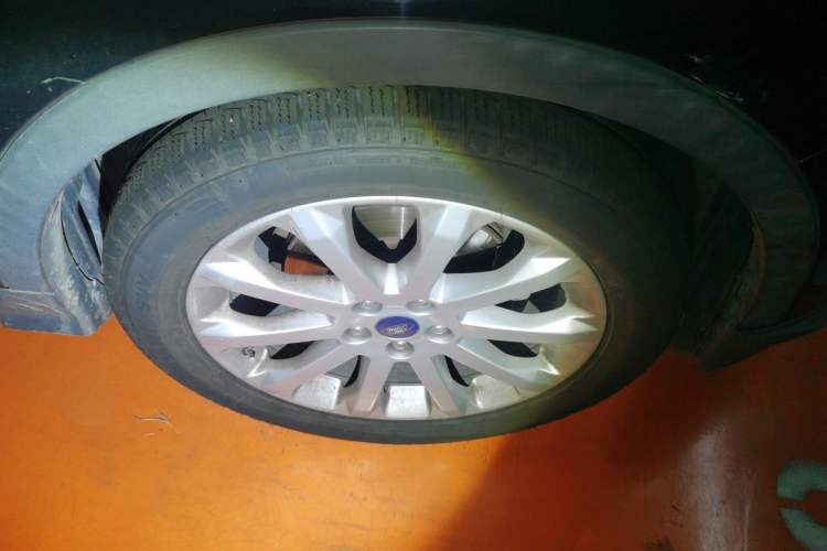 Used Ford Kuga 2015 1.5L GTDi Two-Wheel Drive Fashion Edition