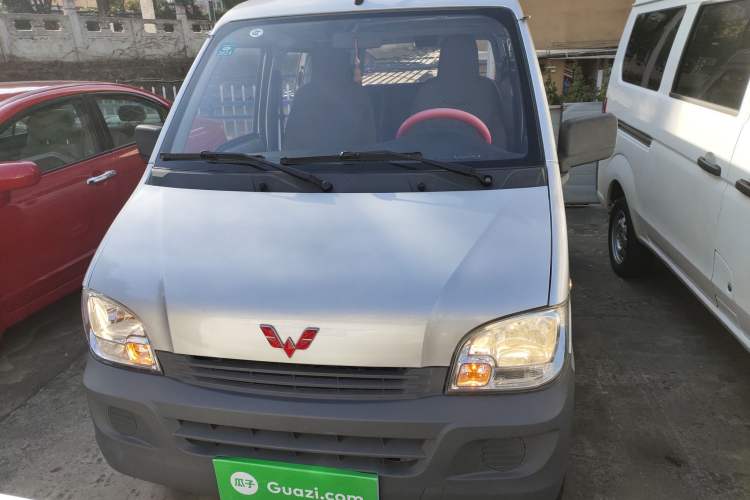 Used Wuling Zhiguang 2015 1.2L Practical LS-I Model
