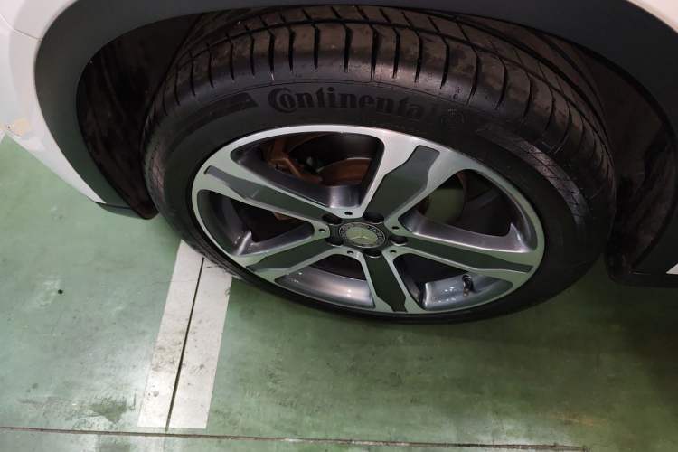 Used Mercedes-Benz GLA 2015 GLA 220 4MATIC Luxury Model
