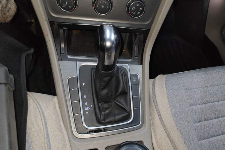 Used Volkswagen Golf 2015 1.4TSI Automatic Comfort Model
