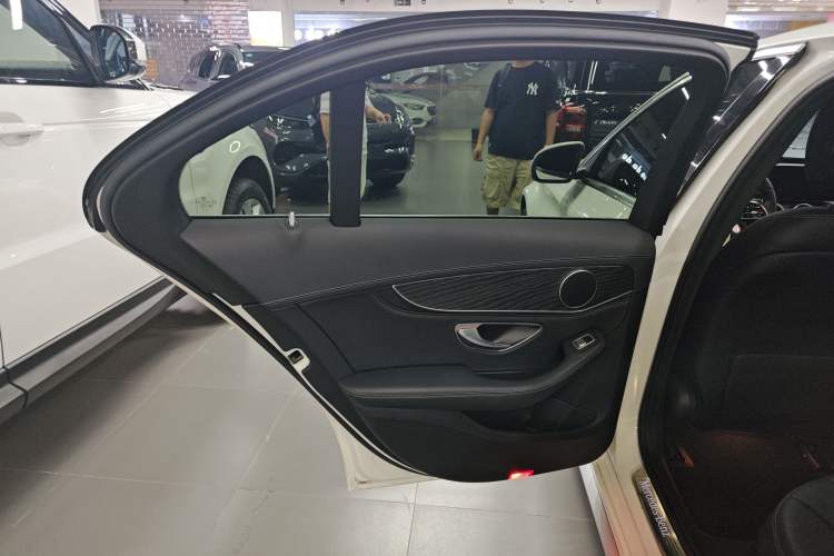 Used Mercedes-Benz C-Class 2019 Restyled C 260 L Sport Edition
