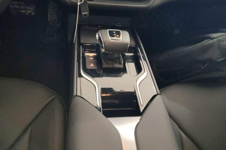 Used Hongqi E-QM5 2023 Revised Version Basic Travel Edition
