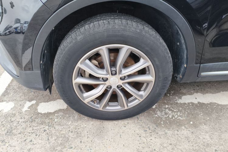 Used Geely Auto Emgrand X7 Sport 2018 1.8TD Automatic Two-Wheel Drive Smart Connect 4G Internet Edition
