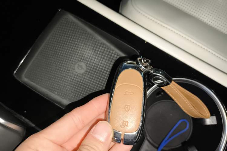 Used Li Auto ONE 2020 Extended-Range 6-Seater Version
