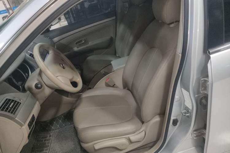 Used Nissan Sylphy 2016 Classic 1.6XE Manual Leading Edition
