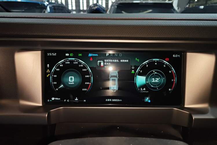 Used JETOUR Traveler 2023 2.0T All-Wheel Drive CrossPRO+