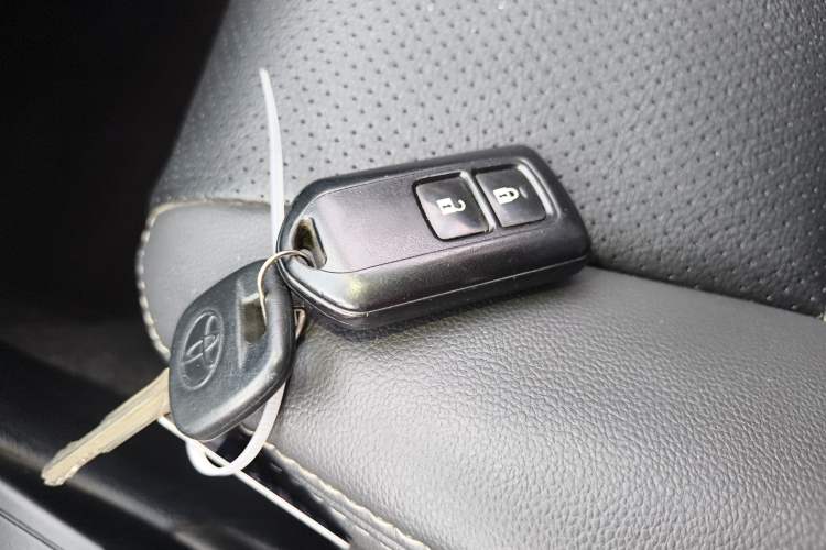 Used Toyota YARiS L 2019 1.5E CVT Dynamic Edition China VI compliant