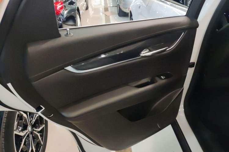 Used Cadillac XT5 2021 2.0T Two-Wheel Drive Luxury Version
