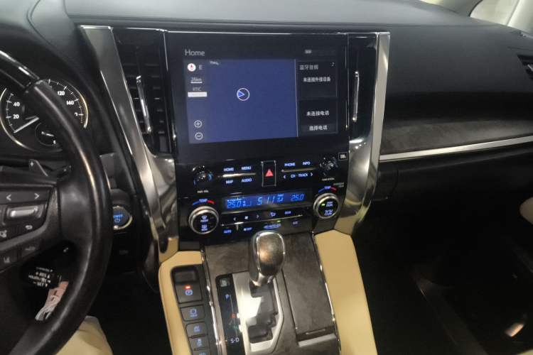 Used Toyota Alphard 2021 Dual-Motor 2.5L Premium Edition
