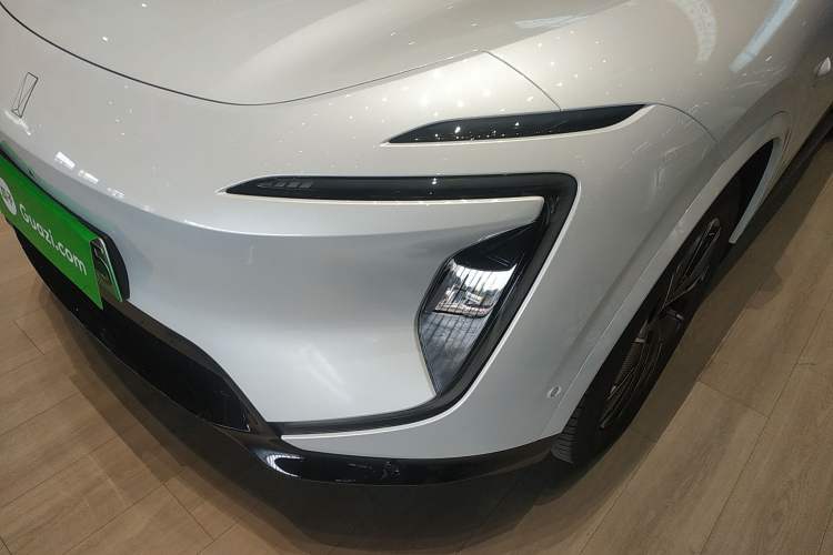 Used  07 2024 Max Pure Electric Edition