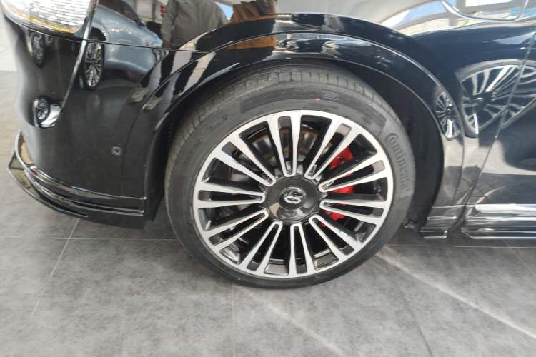 Used Hima AITO M9 2024 Range-Extended Ultra Version 52 kWh 6-Seater Model
