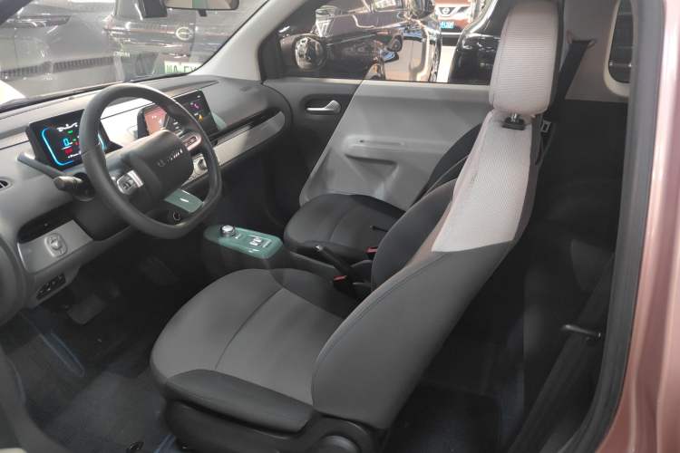 Used  Lumin 2023 301km Honey Dew Edition
