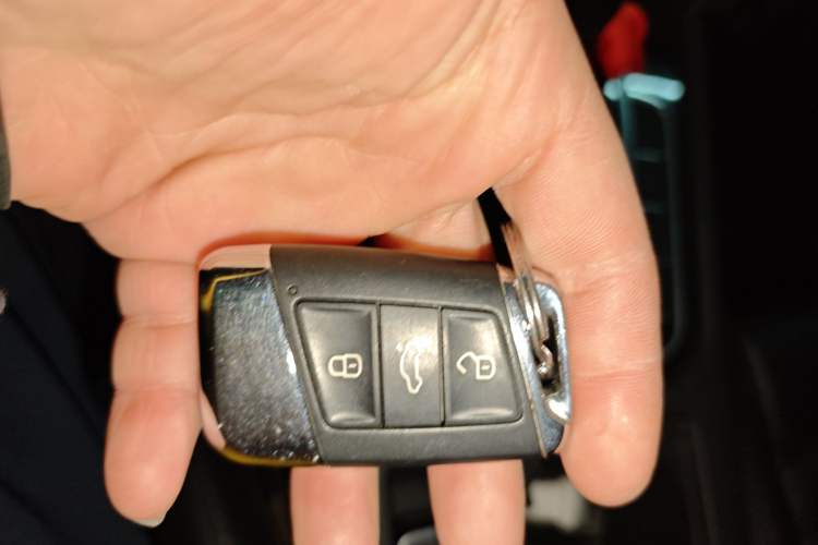 Used Volkswagen Magotan 2018 330TSI DSG Advanced Model
