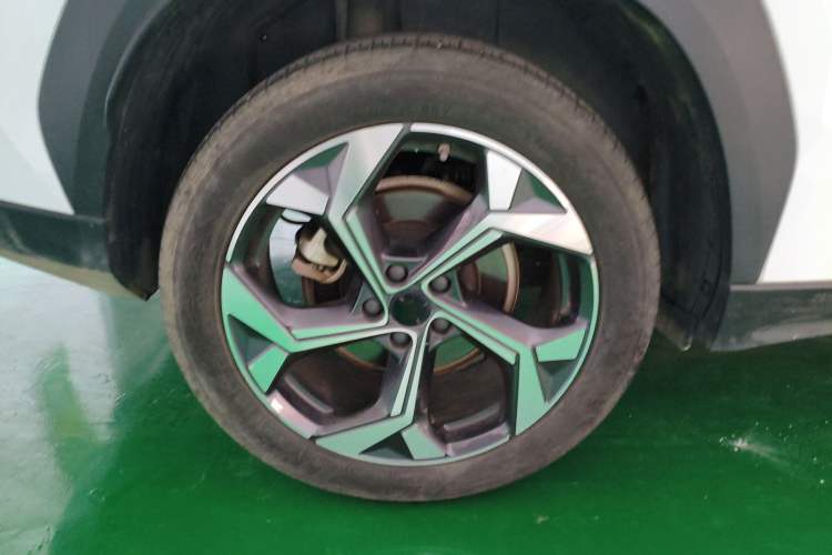 Used Geely Auto FX11 2023 1.5TD DCT Prestige Edition