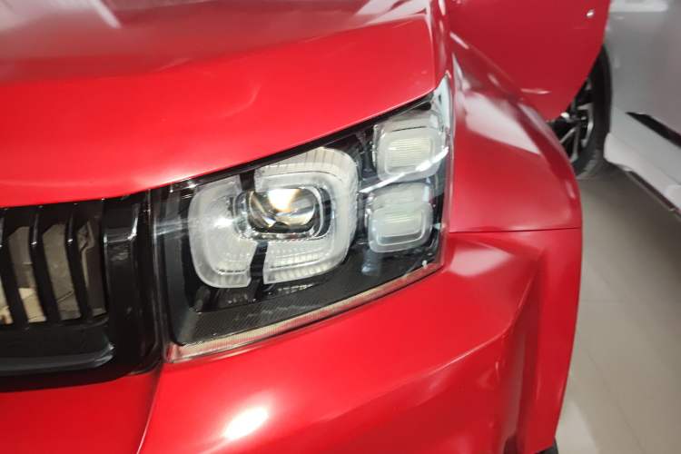 Used  BJ40 2023 2.0D Automatic Four-Wheel Drive Blade Hero Edition Pioneer Type