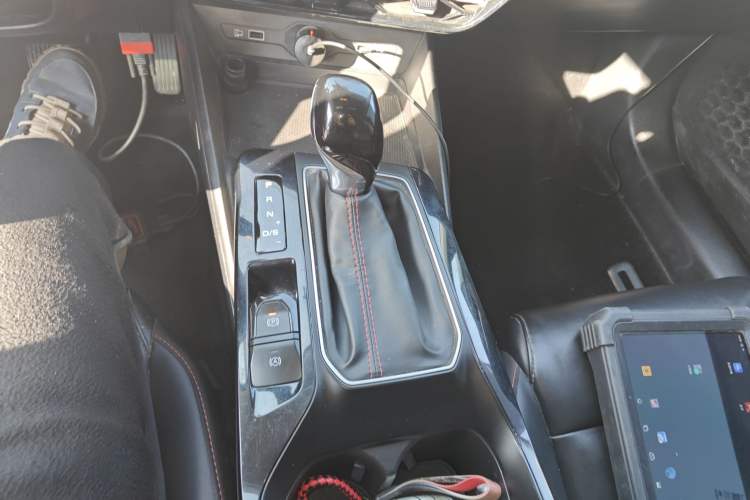 Used MG 5 2021 180 DVVT CVT Youthful Style Edition
