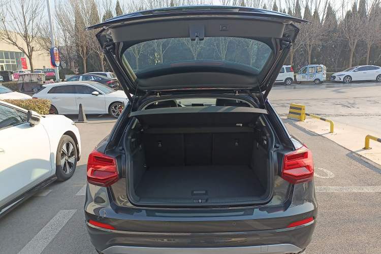 Used Audi Q2L 2021 35 TFSI Fashionable and Elegant Model
