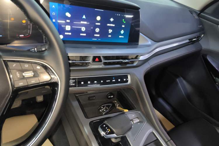 Used Changan CS75 PLUS 2022 2.0T Automatic Pilot Version
