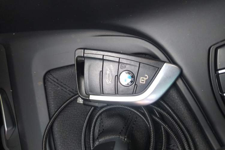 Used BMW X1 2020 sDrive25Li Leading Model
