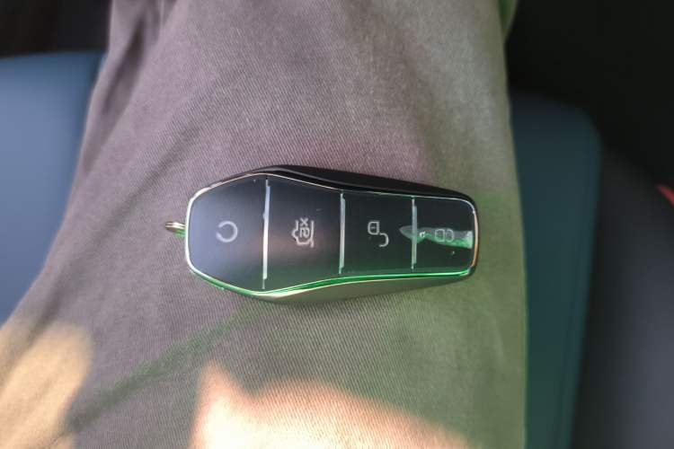 Used BYD Dolphin 2021 405 km Fashion Edition
