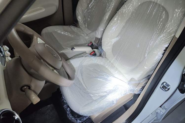 Used Wuling Hongguang MINIEV 2025 Four-Door Version Advanced Edition
