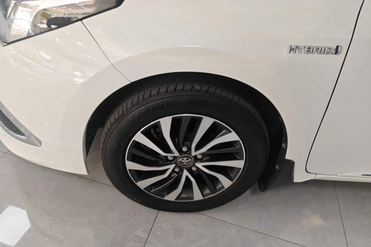 Used Toyota Corolla 2017 Revised Dual-Engine 1.8L E-CVT Elite Edition
