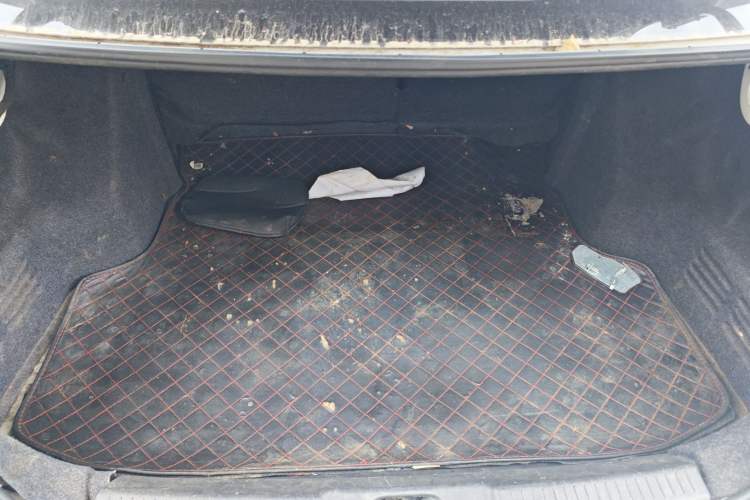 Used Geely Auto Diamond 2016 1.5L Manual Elite Edition
