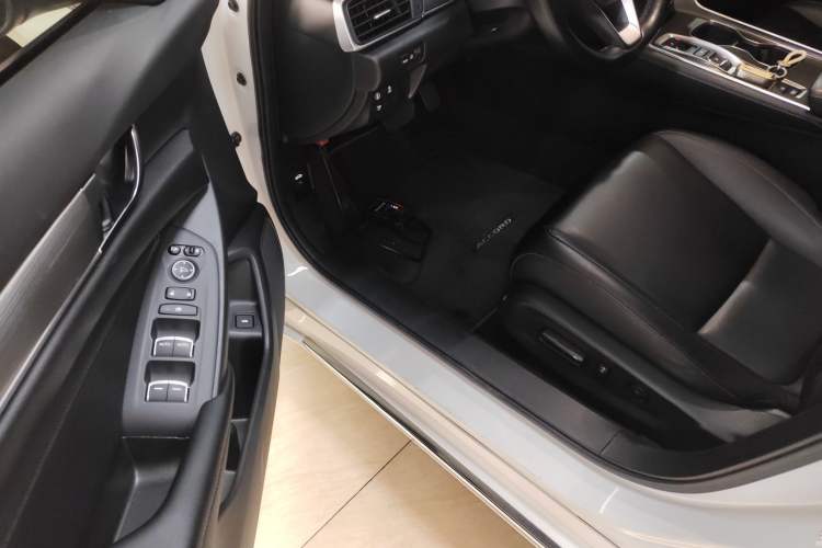 Used Honda Accord 2018 Rui Hybrid 2.0L Rui Ling Edition China VI
