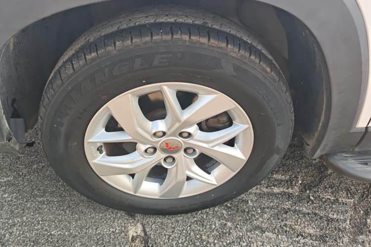 Used Wuling Hongguang S3 2019 1.5L Manual Standard Version China VI Standard