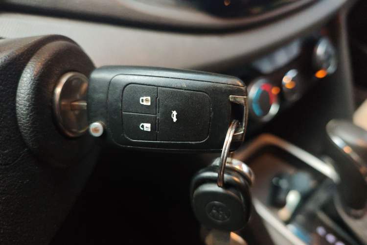 Used Chevrolet Cavalier 2019 320 Automatic Enjoyment with Sunroof