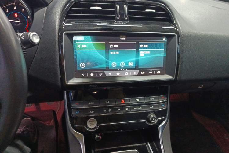 Used Jaguar XEL 2019 2.0T 200 PS Luxury Edition
