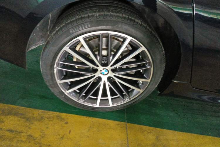 Used BMW 5 Series 2023 530Li Leading Model M Sport Package
