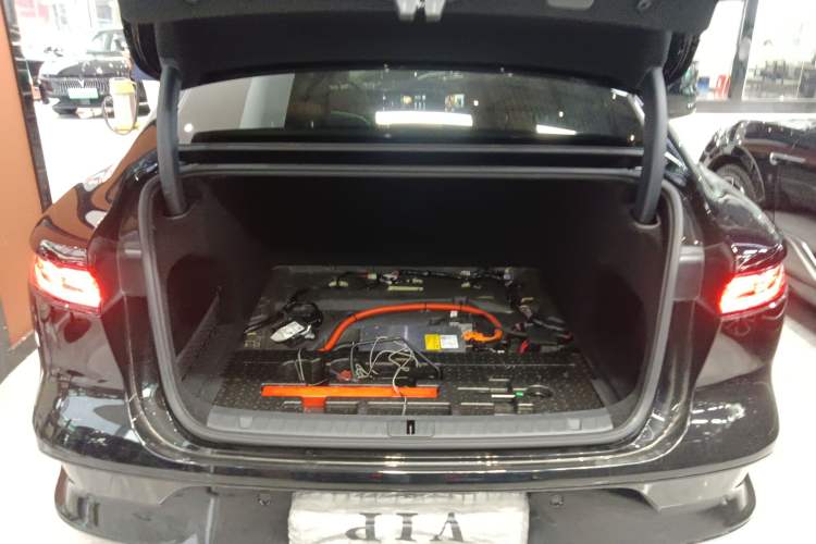 Used VOYAH PASSION 2023 Four-Wheel Drive Flagship Edition