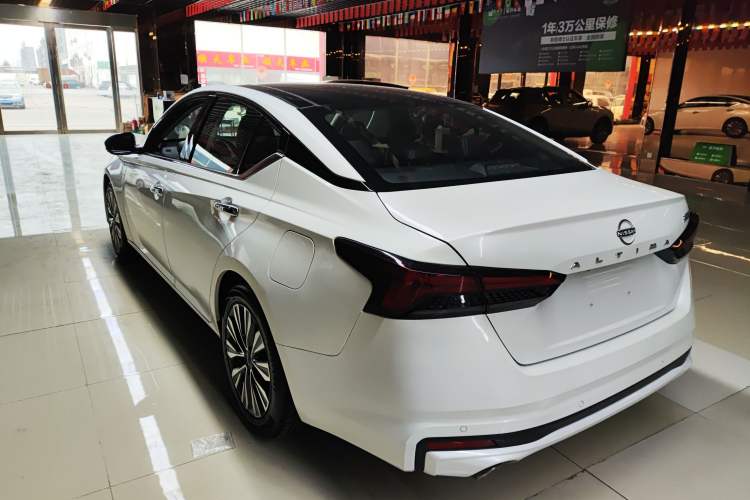 Used Nissan Teana 2022 2.0L XL-TLS Enjoyment Edition
