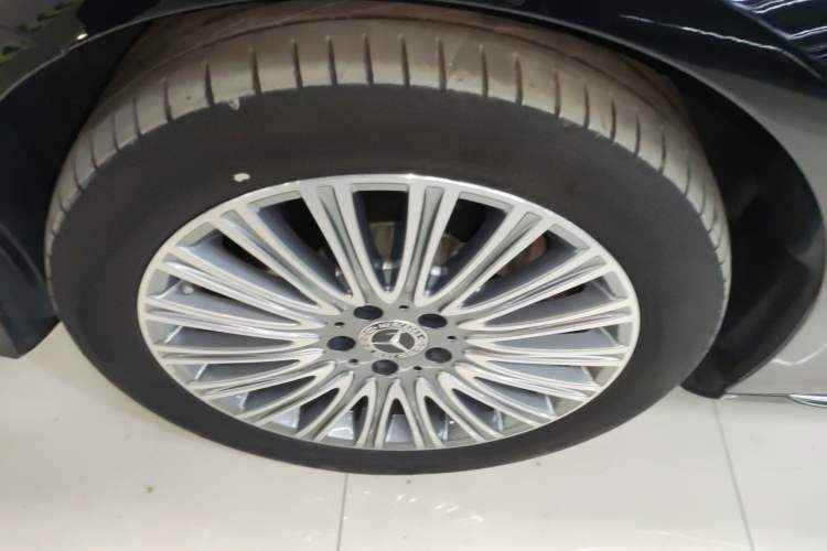 Used Mercedes-Benz E-Class 2021 E 300 L Luxury Model
