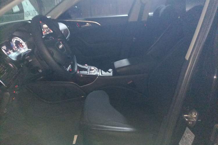 Used Audi A6L 2016 TFSI Comfort Model
