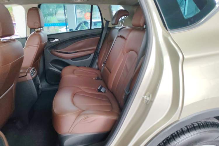 Used Buick Envision 2015 20T Two-Wheel-Drive Elite Model
