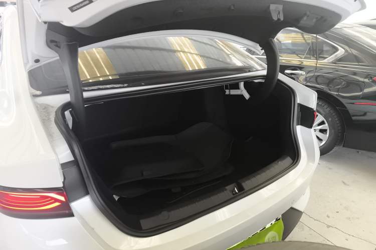 Used BYD Qin PLUS 2025 DM-i Smart Drive 55KM Leading Model
