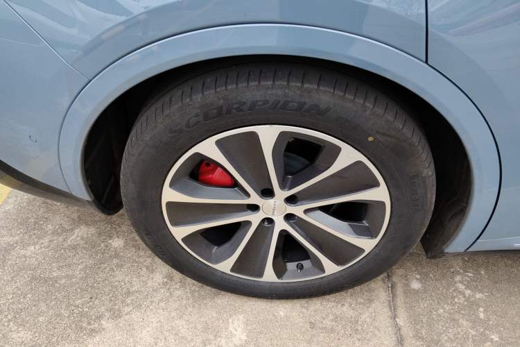 Used Hima Luxeed R7 2024 All-Electric 736 km Ultra