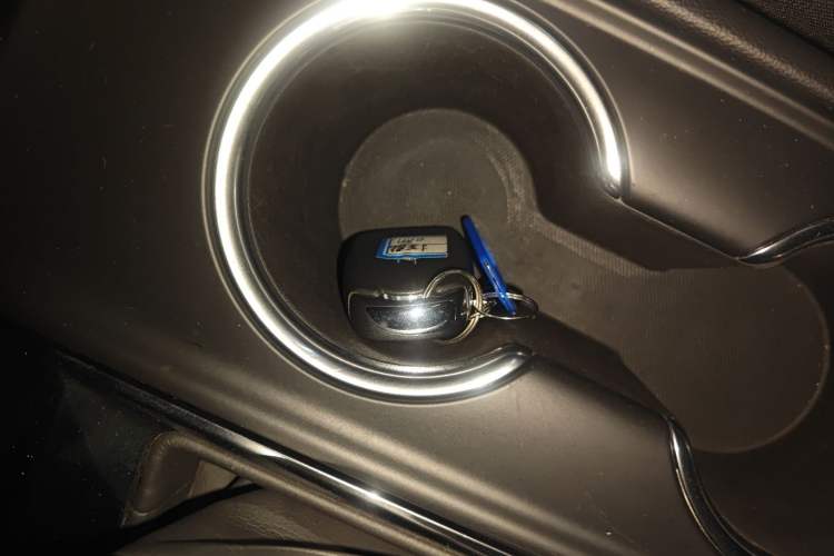 Used Chevrolet Equinox 2019 535T Automatic YuJie Edition China VI
