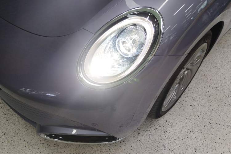 Used ORA Lightning Cat 2022 555 km Luxury Edition