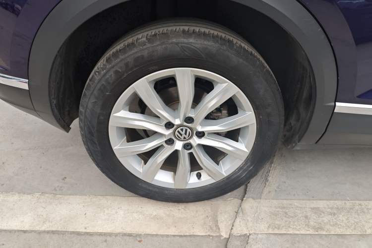 Used Volkswagen T-ROC 2018 280TSI DSG Two-Wheel Drive Advanced Version China V Emission Standard