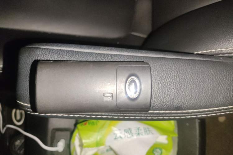 Used GAC Trumpchi M6 2019 270T DCT Prestige Edition (7-seater) China VI
