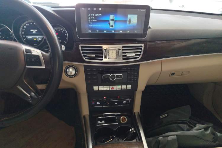 Used Mercedes-Benz E-Class 2015 E 200 L