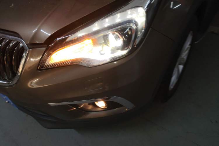 Used Buick Envision 2017 28T Four-Wheel Drive Luxury Model
