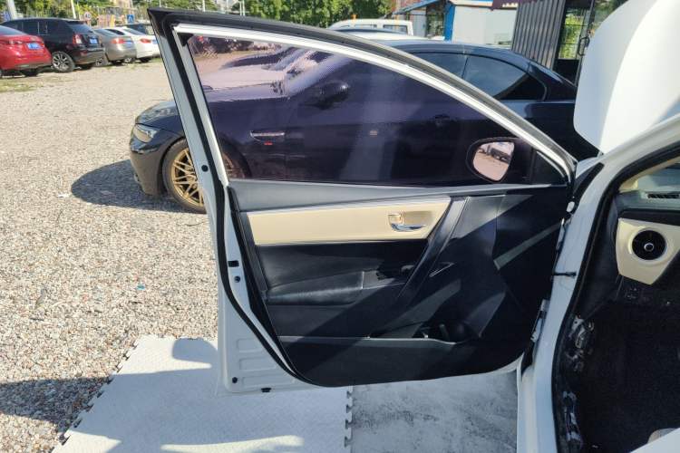 Used Toyota Corolla 2017 Revised Version 1.2T S-CVT GL
