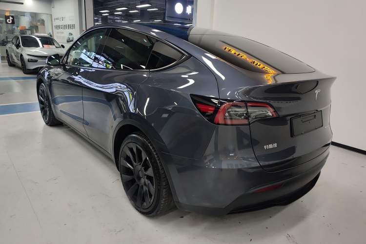 Used Tesla Model Y 2022 Rear-Wheel-Drive Version