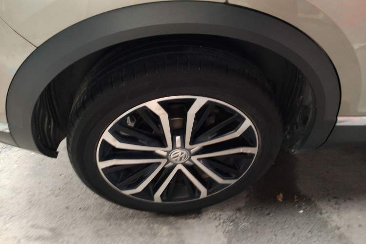 Used Volkswagen T-ROC 2020 280TSI DSG Two-Wheel Drive Comfort Version