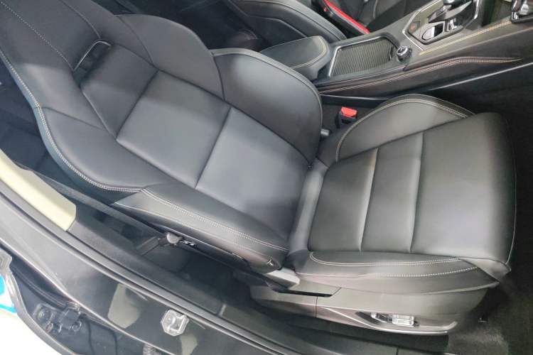 Used Lynk & Co 01 2023 2.0TD Two-Wheel Drive Asian Games Edition
