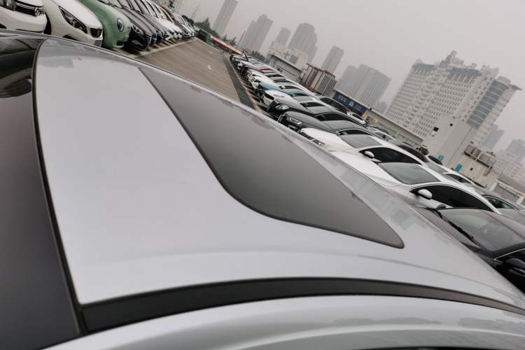 Used  L6 2025 EM-i 140km Starship Edition
